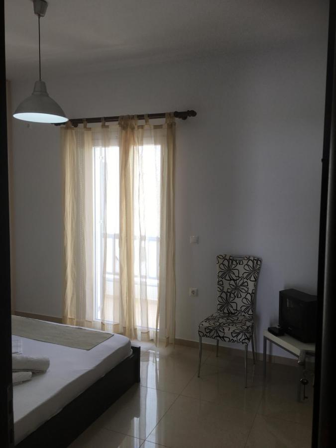 Boussetil Apartment Tínos المظهر الخارجي الصورة