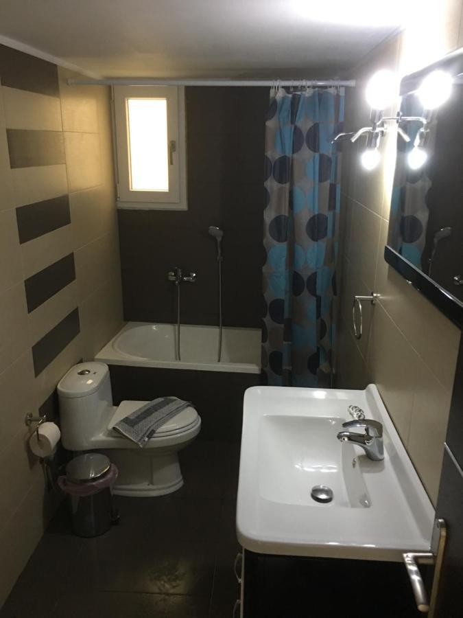 Boussetil Apartment Tínos المظهر الخارجي الصورة